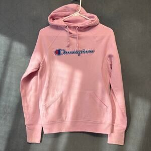 Champion Pink Embroidered Logo Hoodie XS Cozy Athletic Sporty Pullover